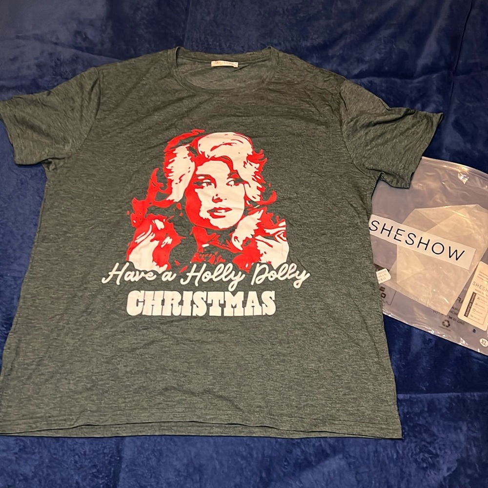 NWT Have A Holly Dolly Christmas XL